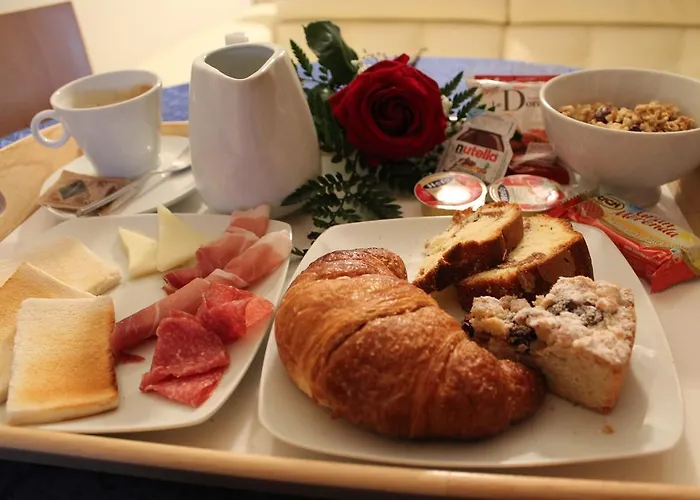 住宿加早餐酒店 自由爱情住宿加早餐酒店 4*