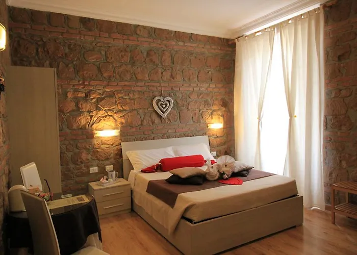 住宿加早餐酒店 自由爱情住宿加早餐酒店 4*