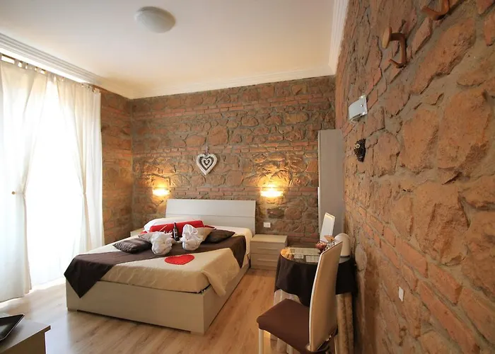 住宿加早餐酒店 自由爱情住宿加早餐酒店