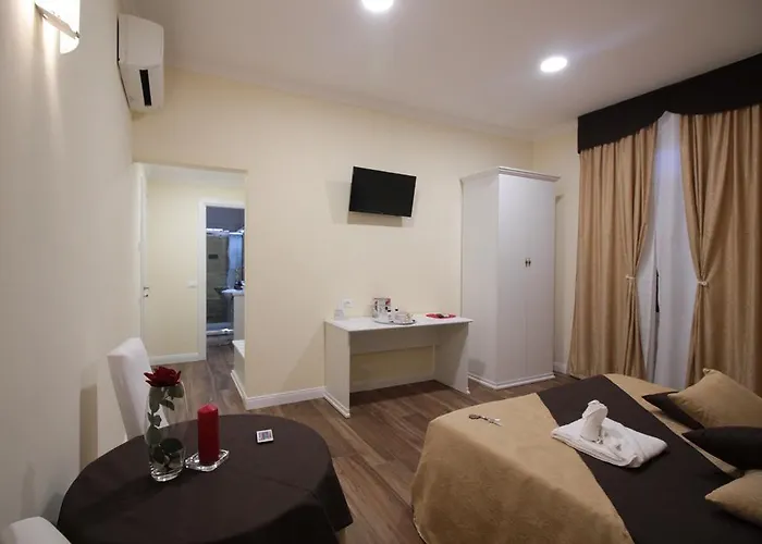 自由爱情住宿加早餐酒店 4* 罗马