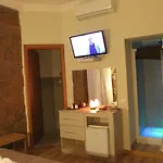 Bed & Breakfast Freedom 4*